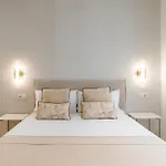 Ollerias & Old Town By Ele Apartments